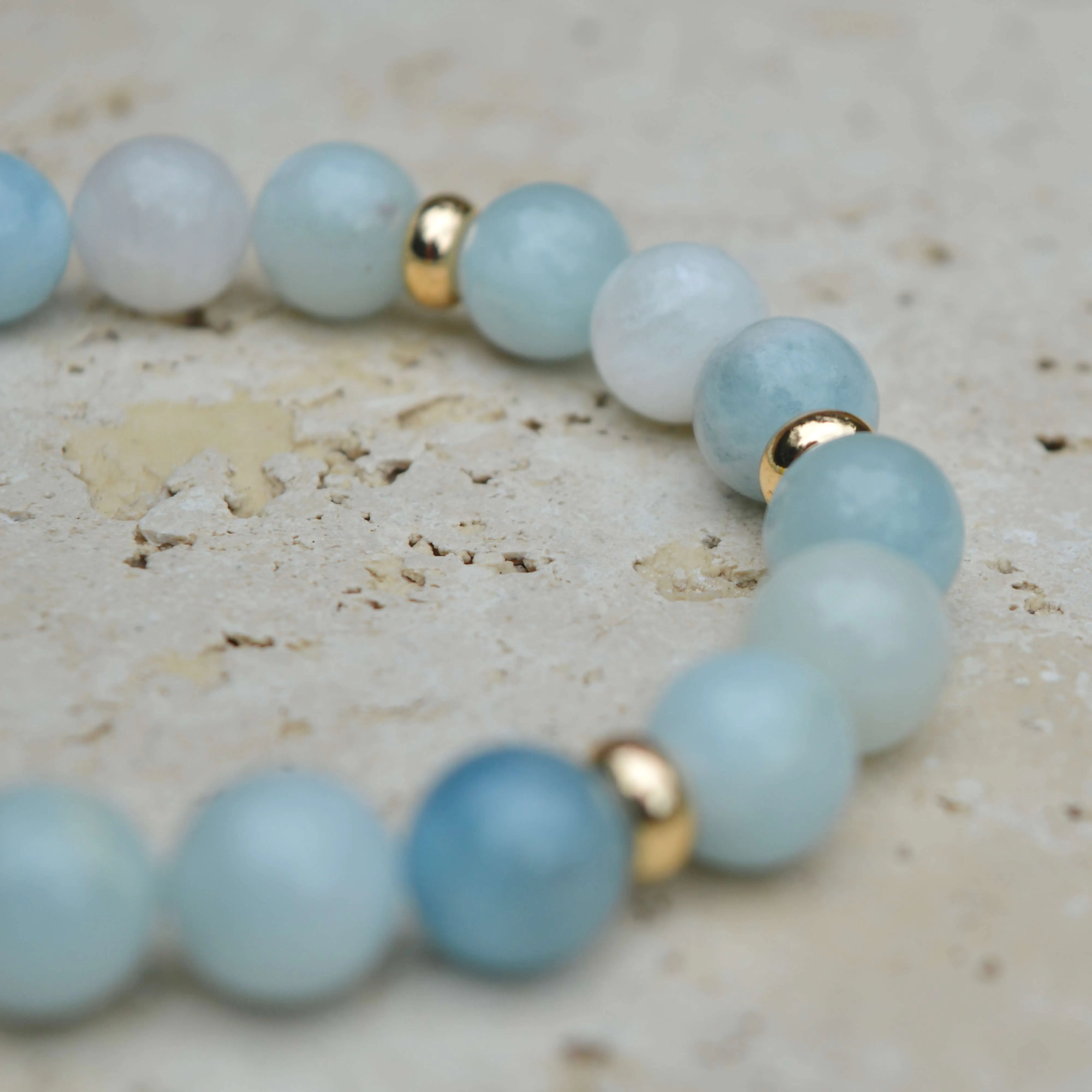 AQUAMARINE & GOLD BEADED BRACELET - HALCYON COLLECTION