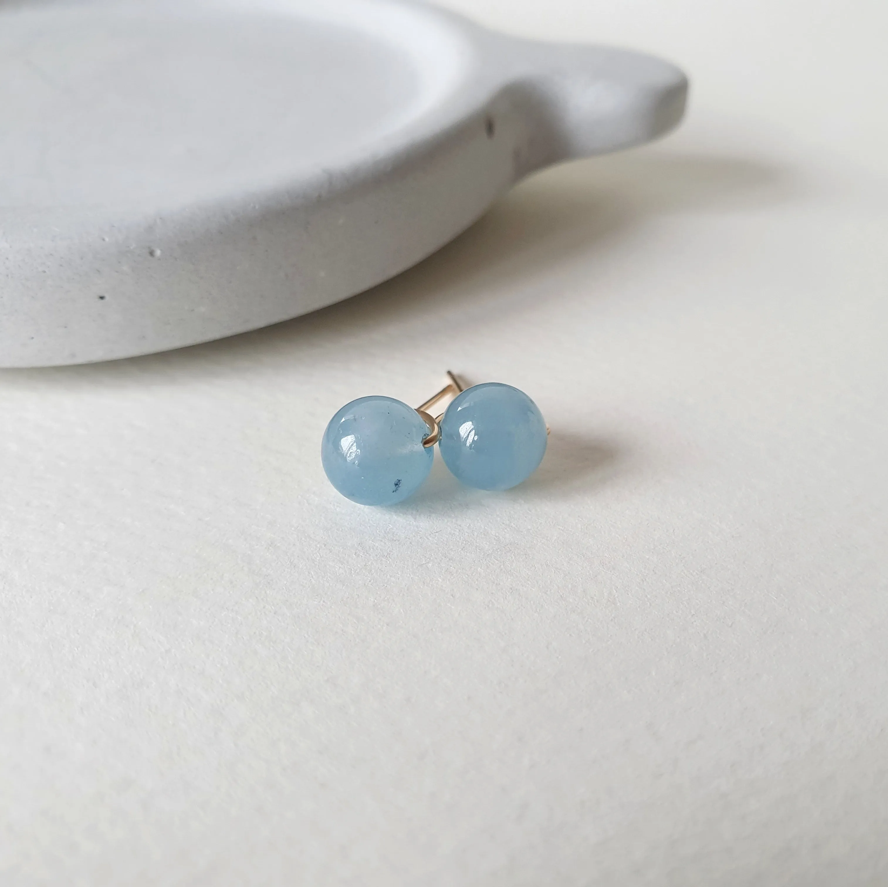 Aquamarine Earstuds 8mm (Basic) / 14k Gold-filled