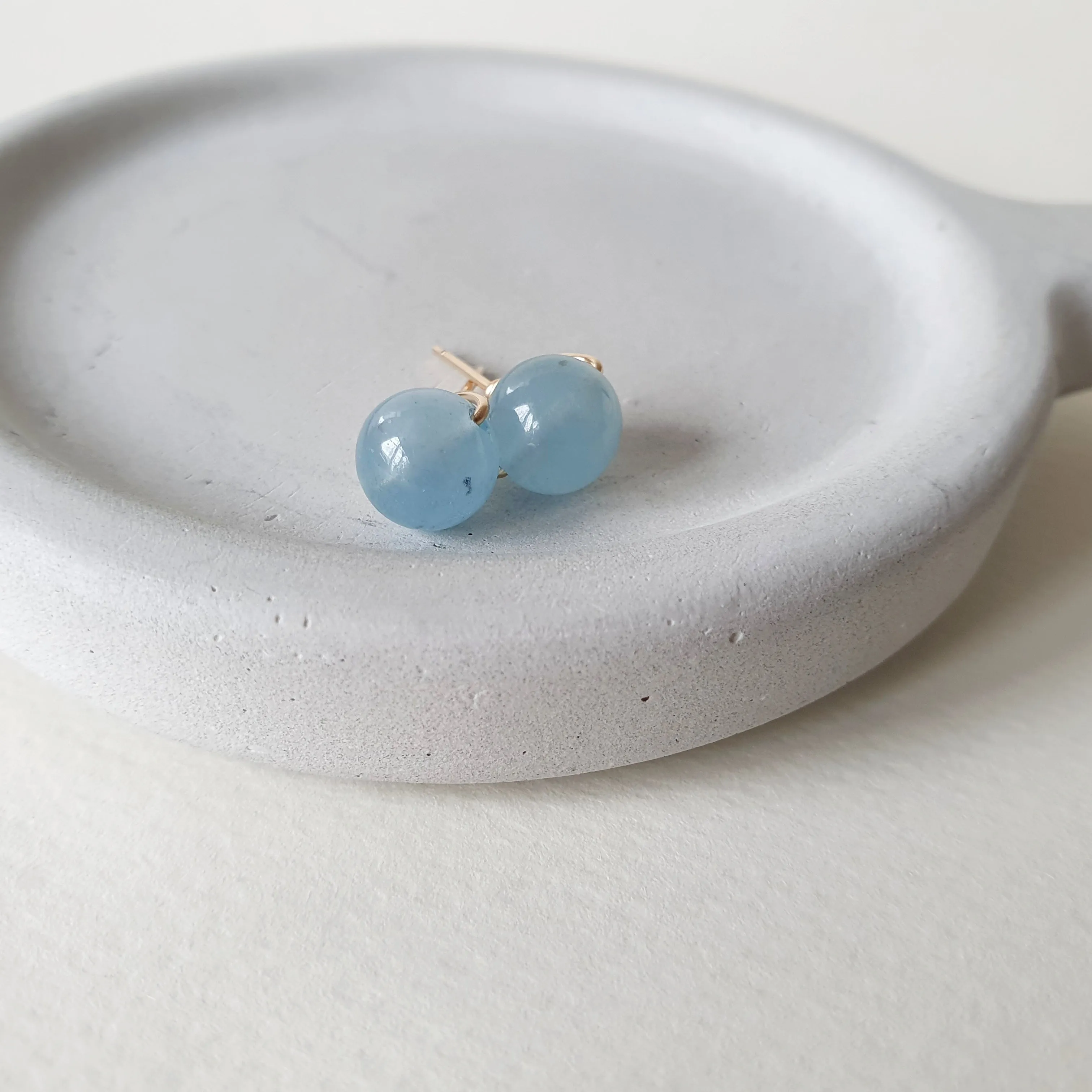 Aquamarine Earstuds 8mm (Basic) / 14k Gold-filled