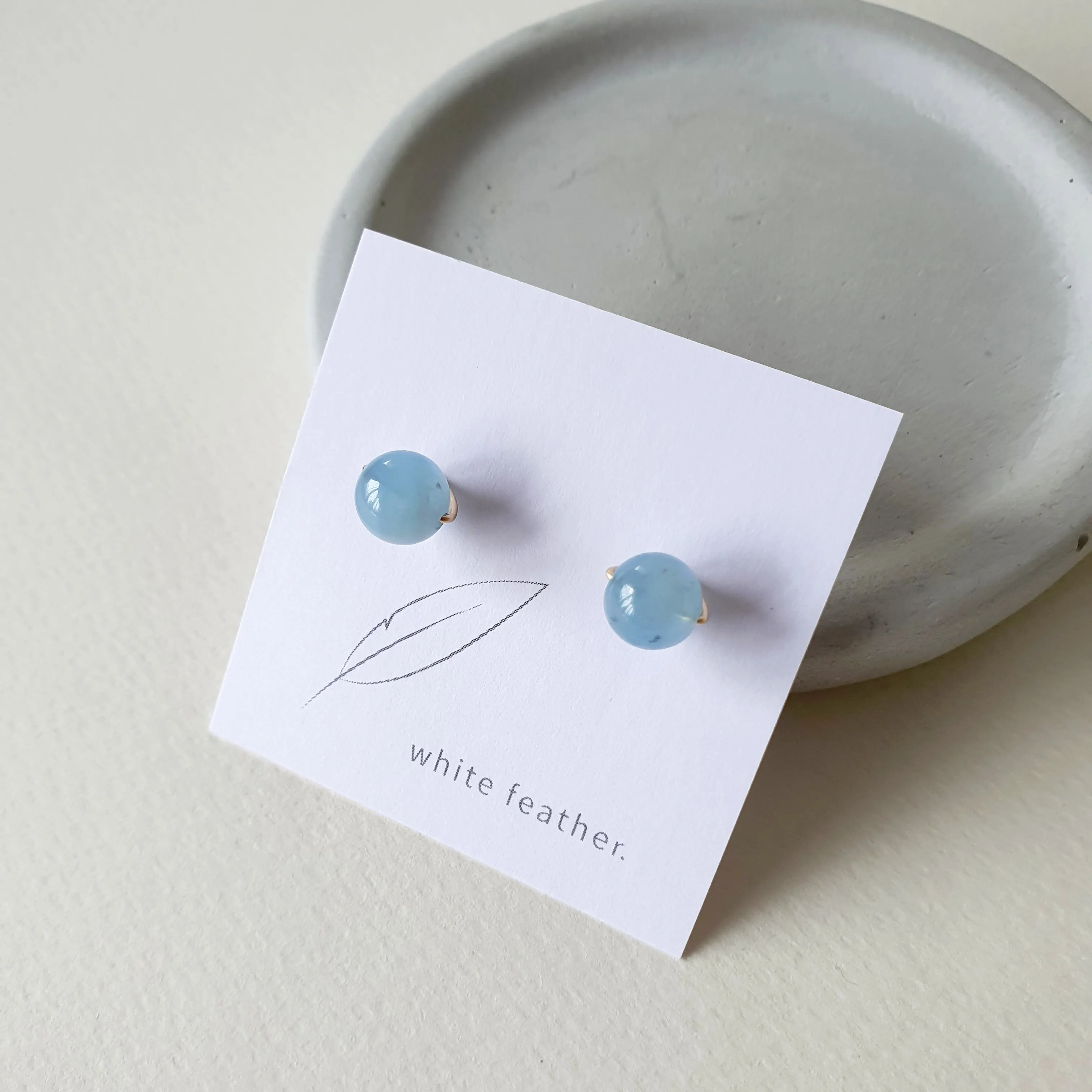 Aquamarine Earstuds 8mm (Basic) / 14k Gold-filled