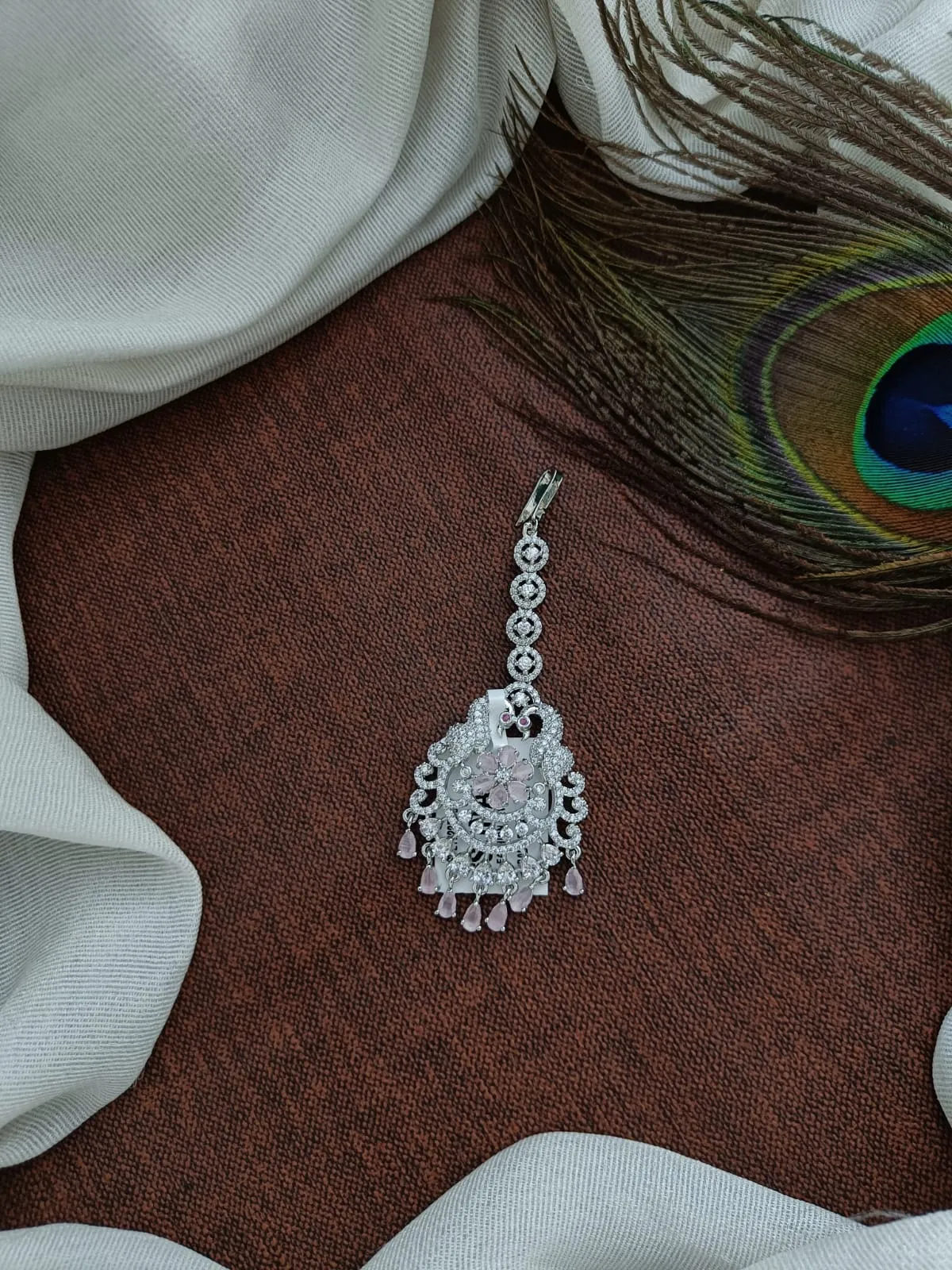Attractive Ad & Zircon Stones Tikka