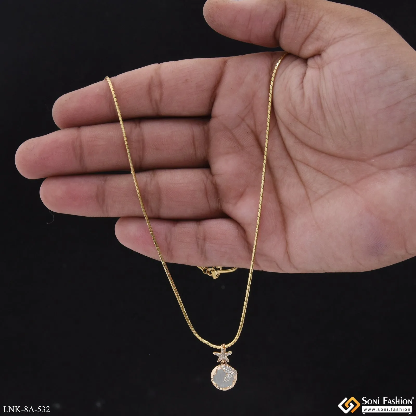 Beautiful Design Gold Plated Chain Pendant for Ladies - Style A532