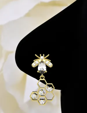 Bee Nose Ring – Honeycomb Gold Nose Piercing Jewelry for Women