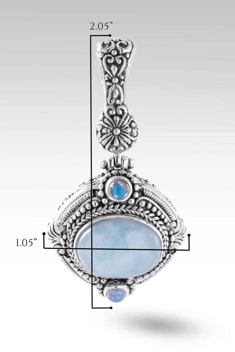 Believe and Live Pendant™ in Aquamarine
