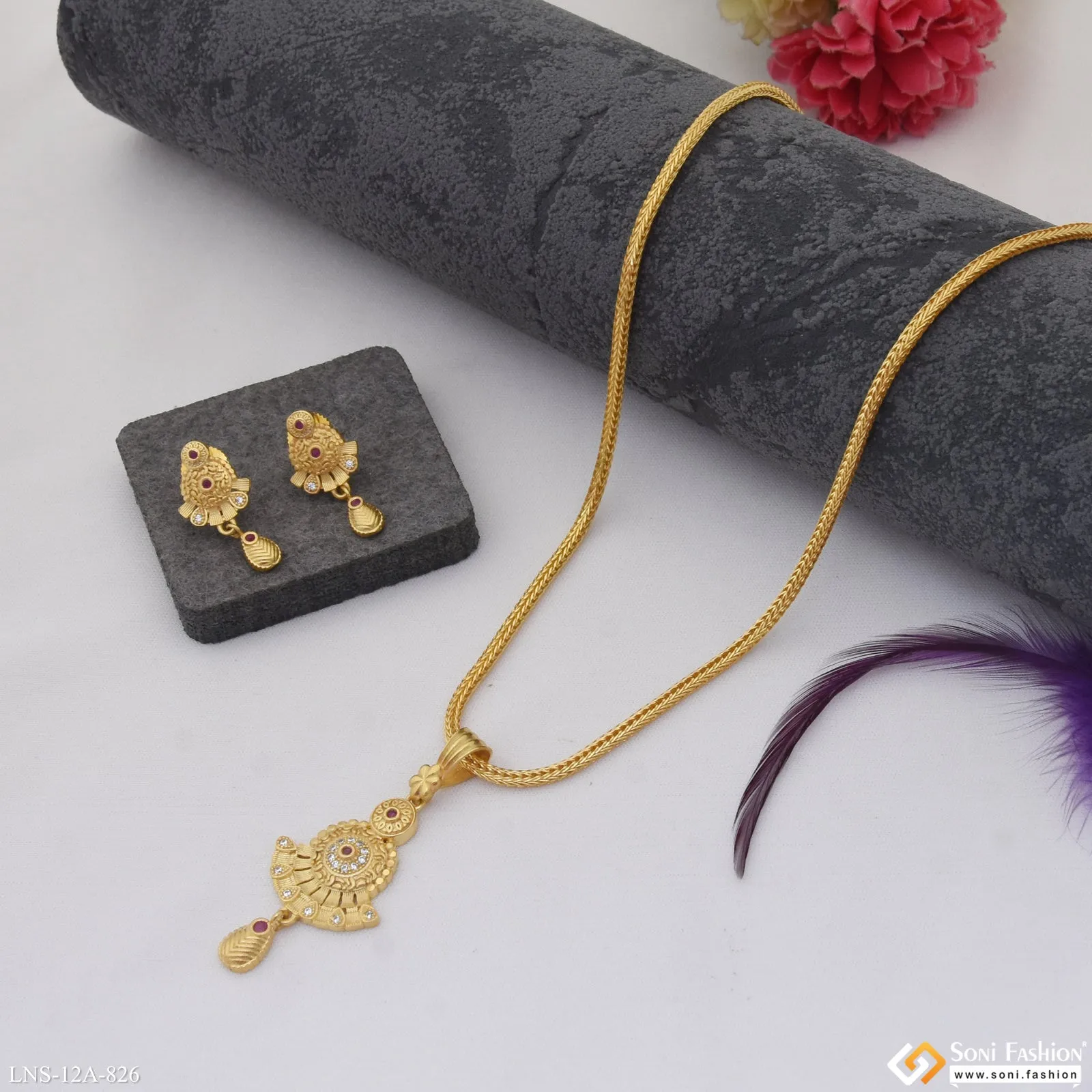 Eye-Catching Design Gold Plated Necklace Set for Ladies - Style A826