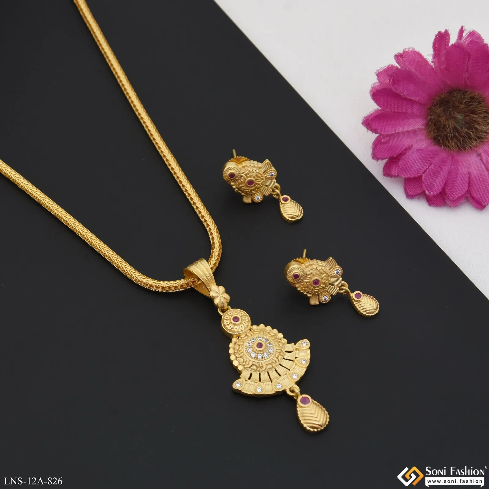 Eye-Catching Design Gold Plated Necklace Set for Ladies - Style A826
