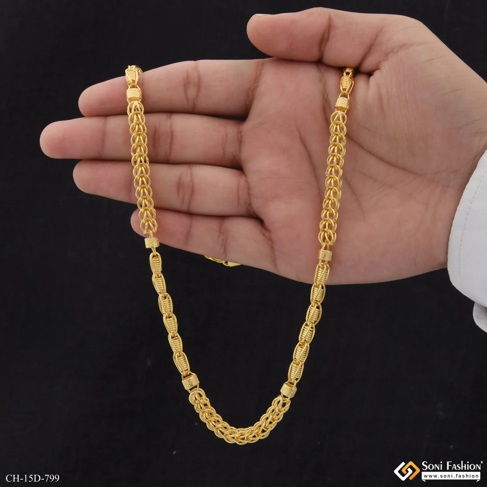 Glamorous Design Gold Plated Rajwadi Chain for Men - Style D799
