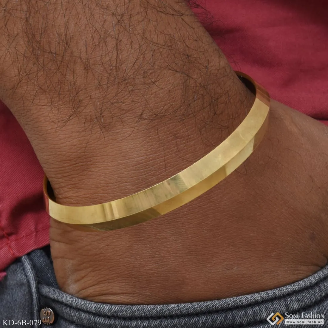 Kada Chic Design Superior Quality Gold Plated Punjabi Kada for Men - Style B079
