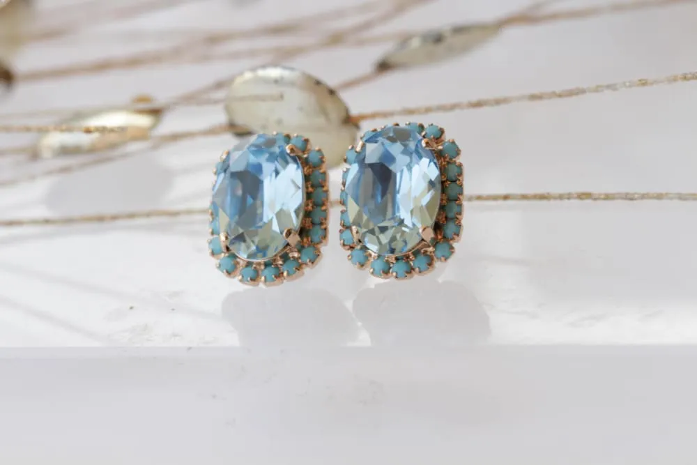 LIGHT BLUE EARRING