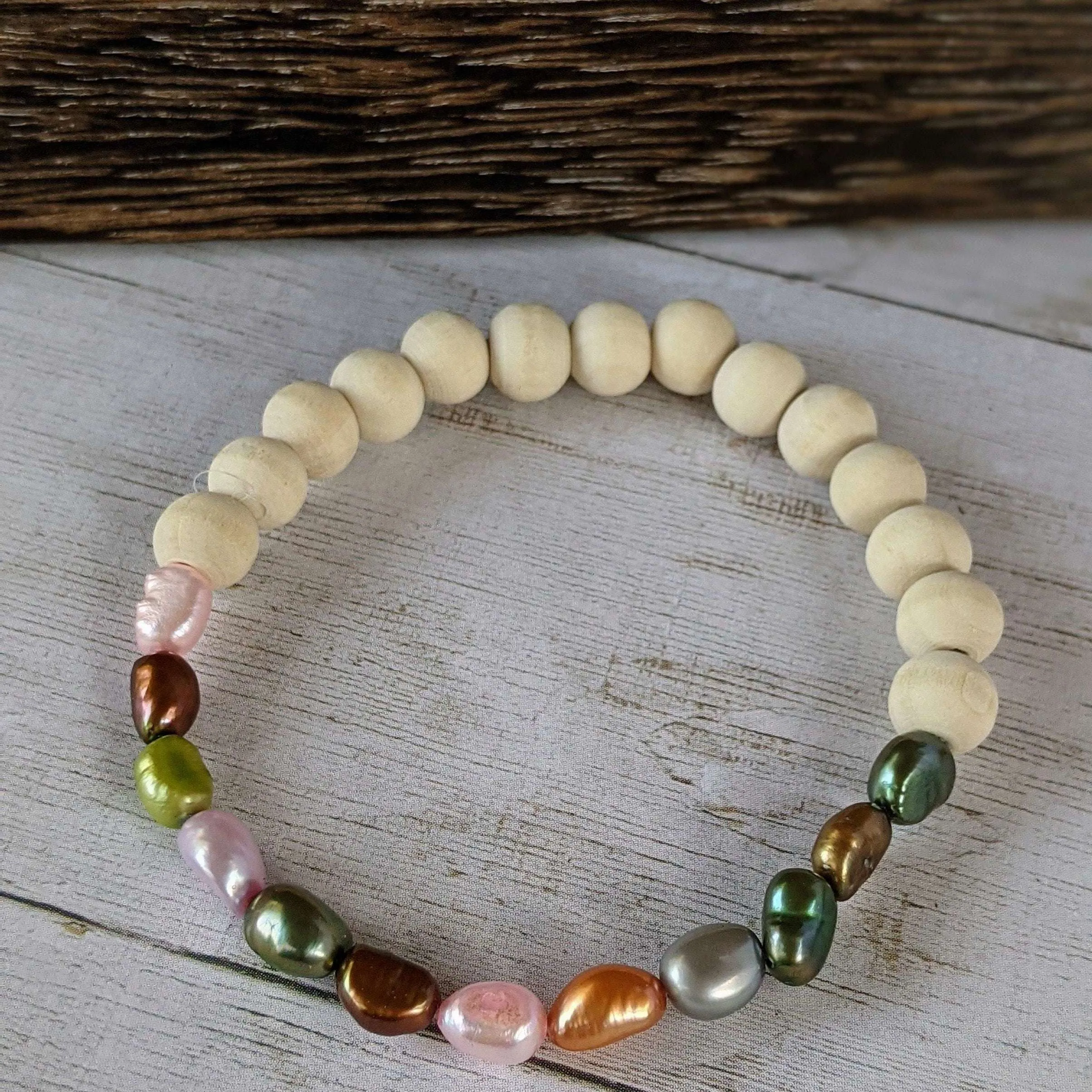 Multi Color Freshwater Pearl Stretch bracelet
