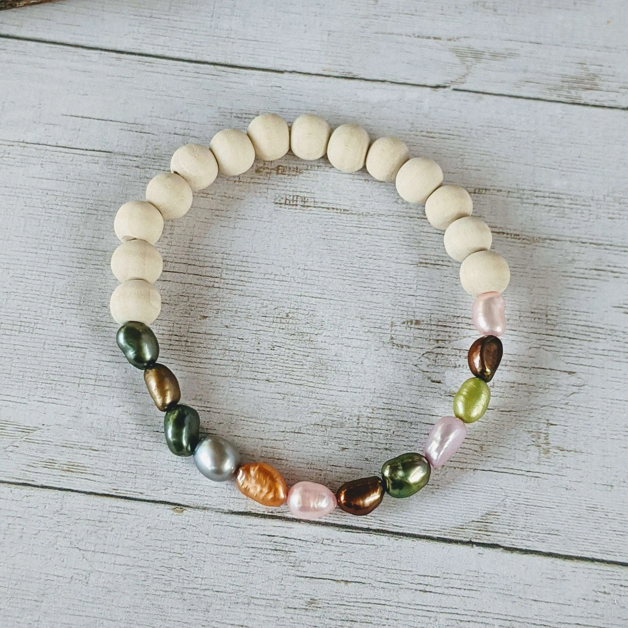 Multi Color Freshwater Pearl Stretch bracelet