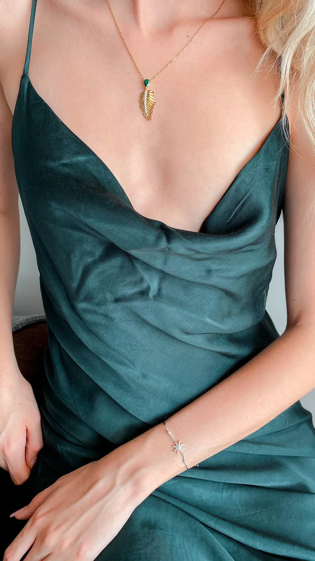 Palma Emerald Stone Necklace