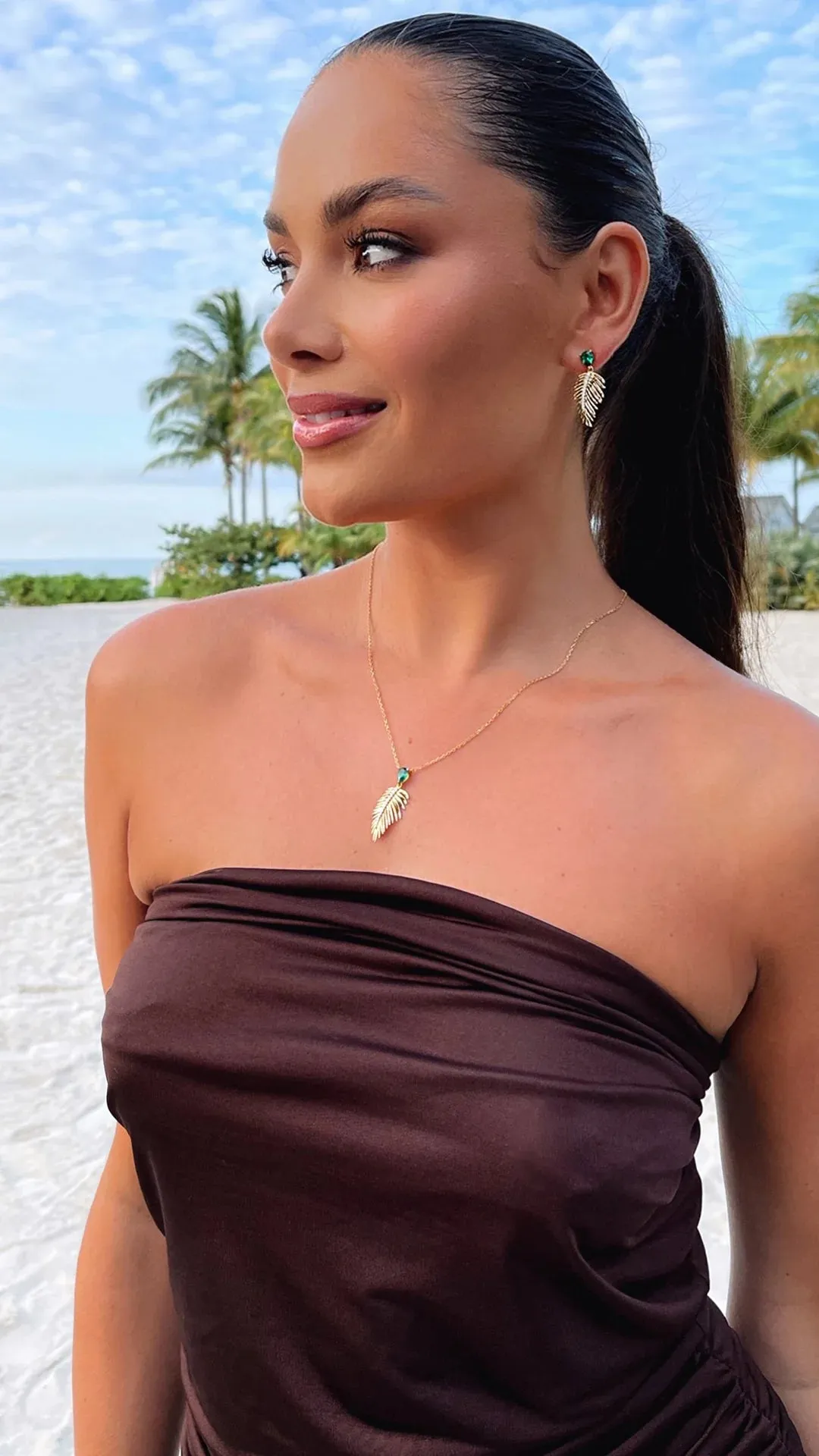 Palma Emerald Stone Necklace