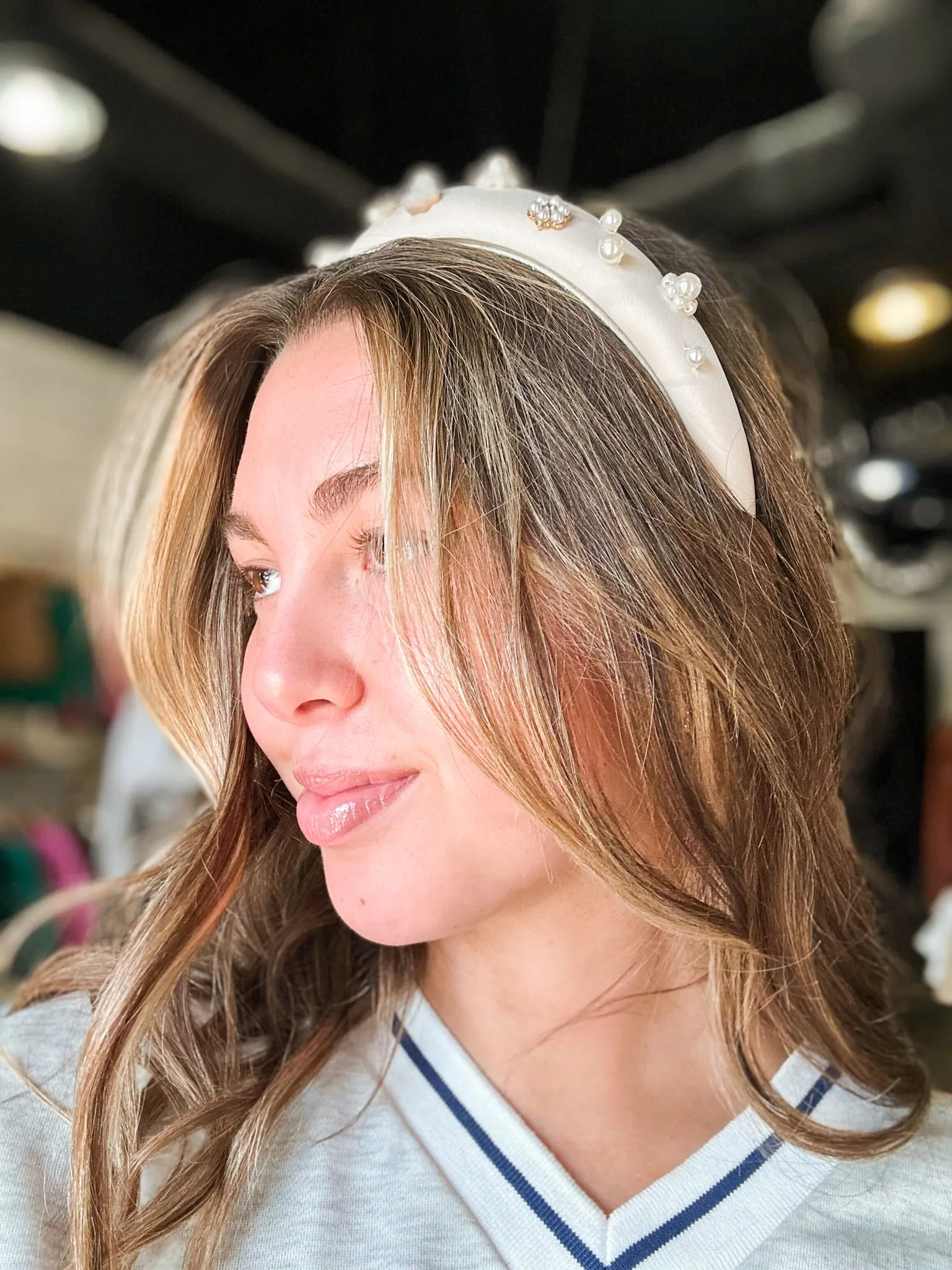 Sophie Pearl Daisies Headband